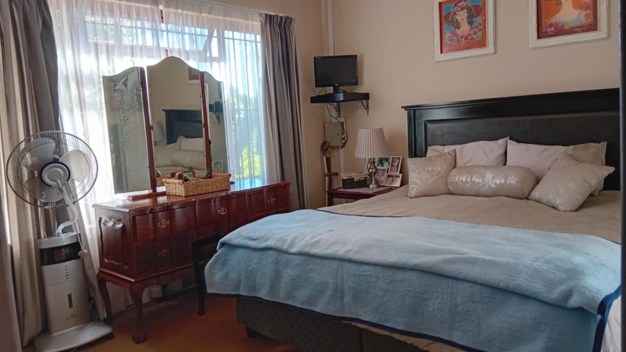 4 Bedroom Property for Sale in Parkersdorp Western Cape